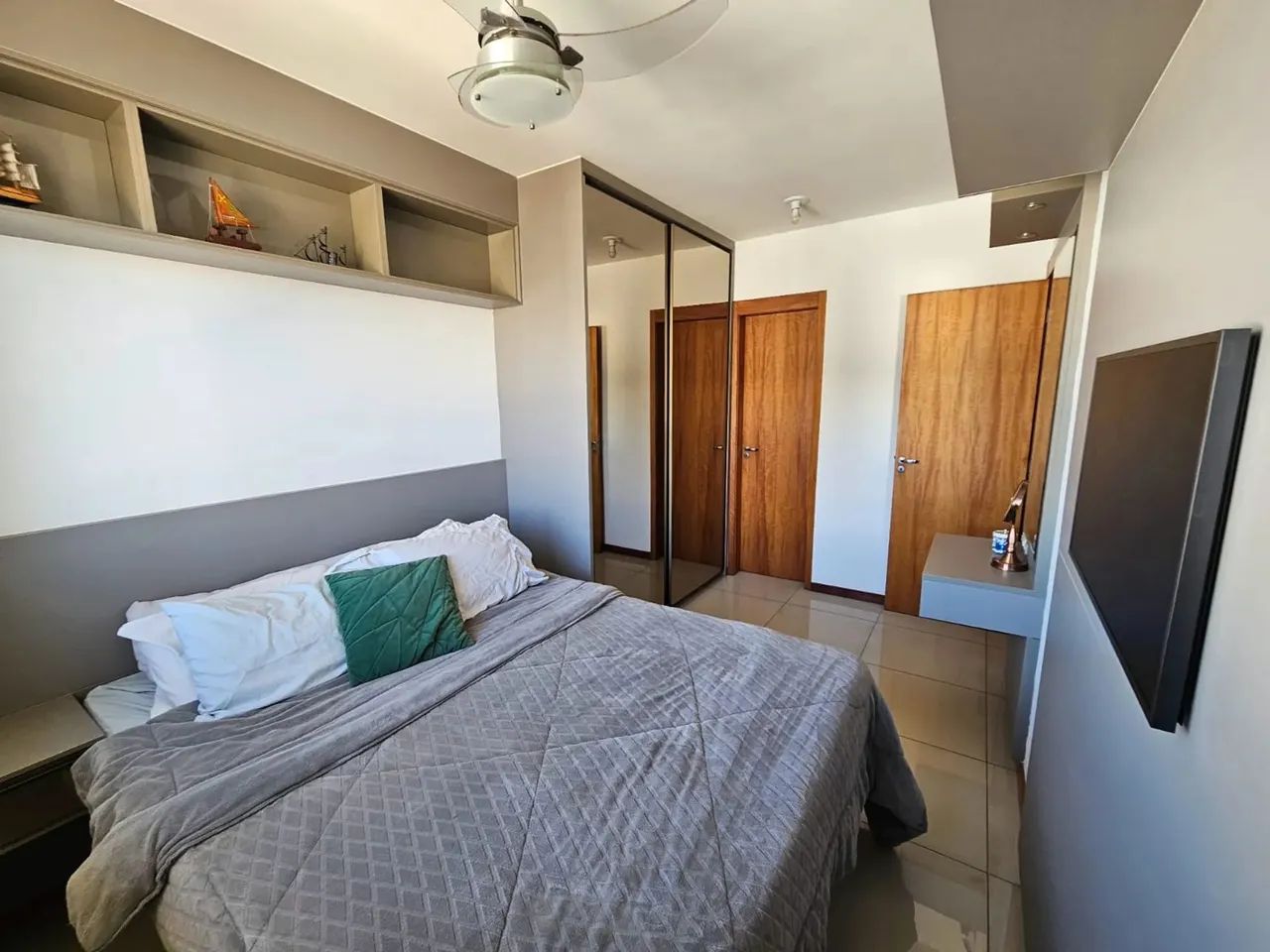 Apartamento 2 Quartos com Suíte  Buritis Condomínio Clube