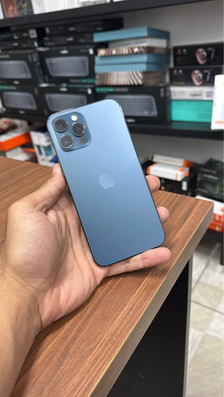 iPhone 12 Pro Max Azul - 256GB