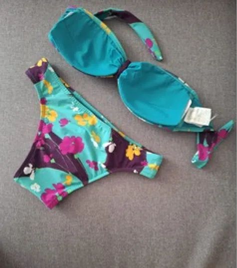 Biquini Salinas turquesa com estampado floral - Foto 2