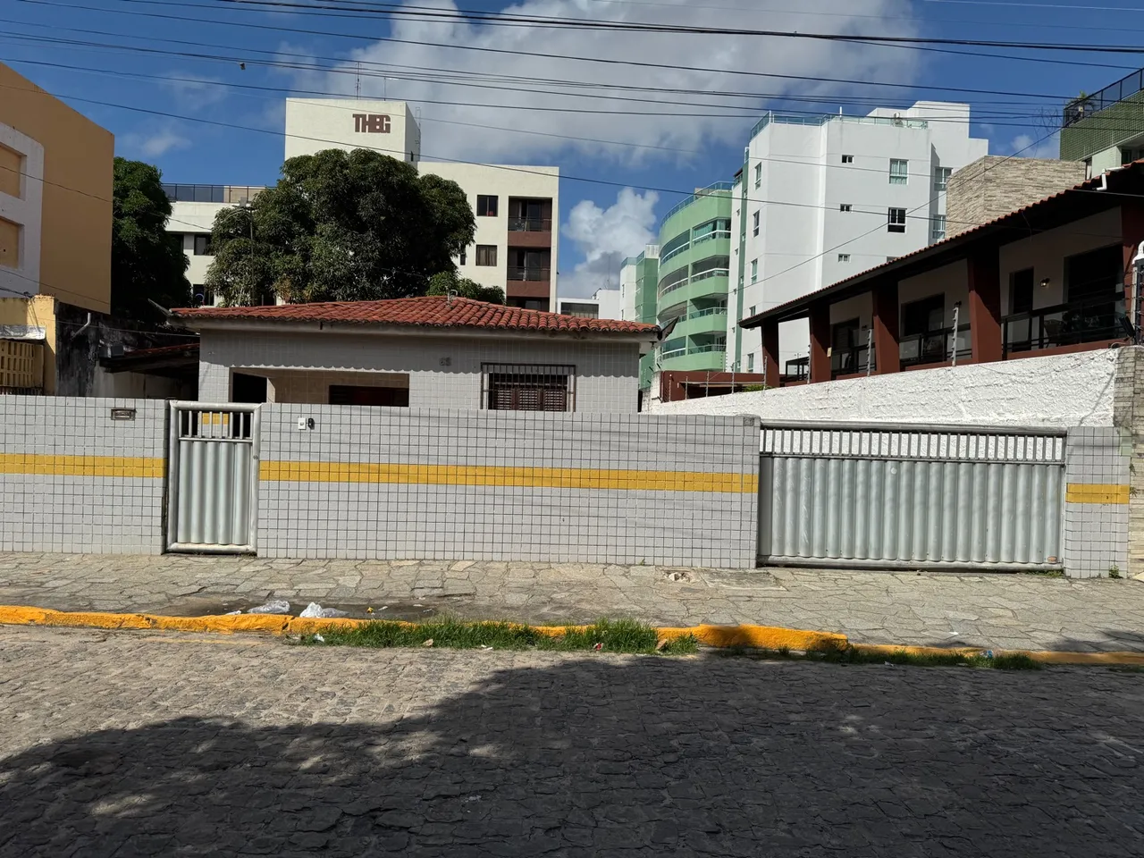 Ótima oportunidade na Praia de Cabo Branco a 50m do mar.