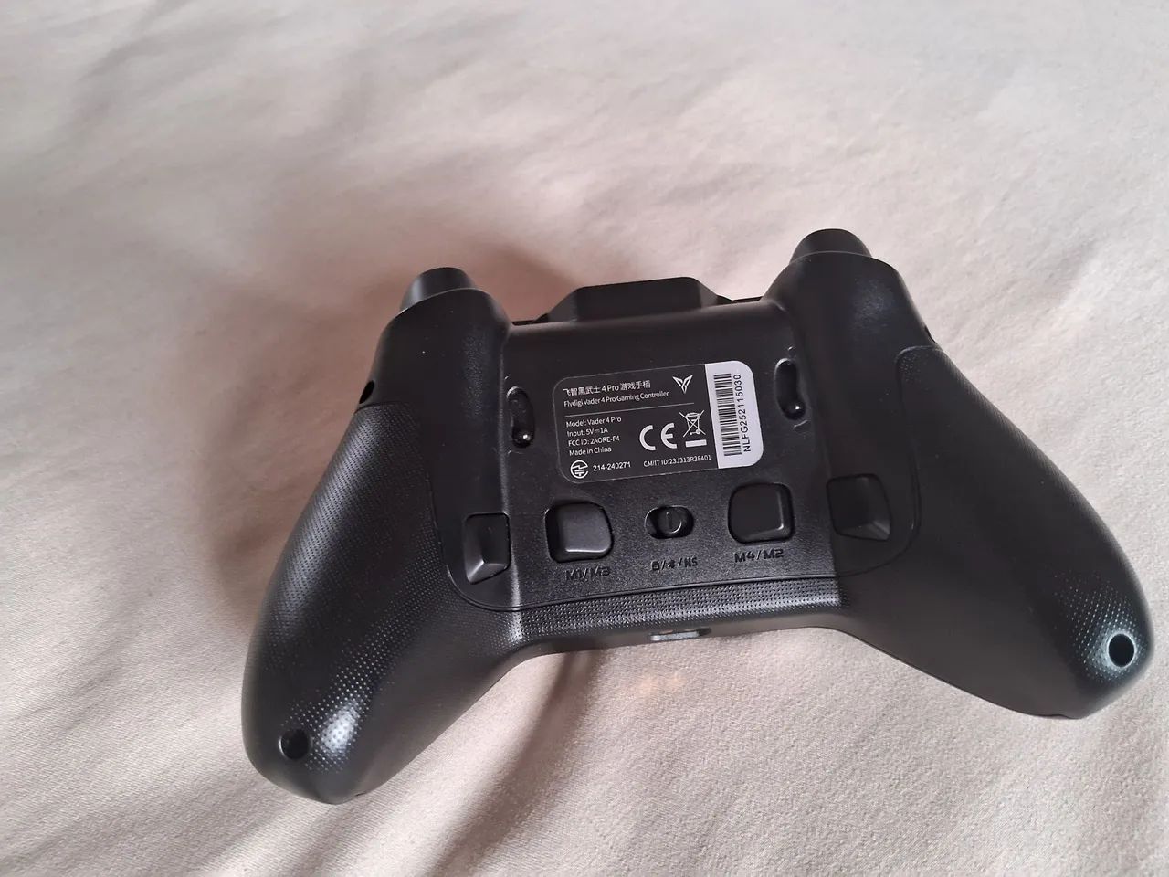 Controle Gamer Flydigi Vader 4 Pro - Foto 2