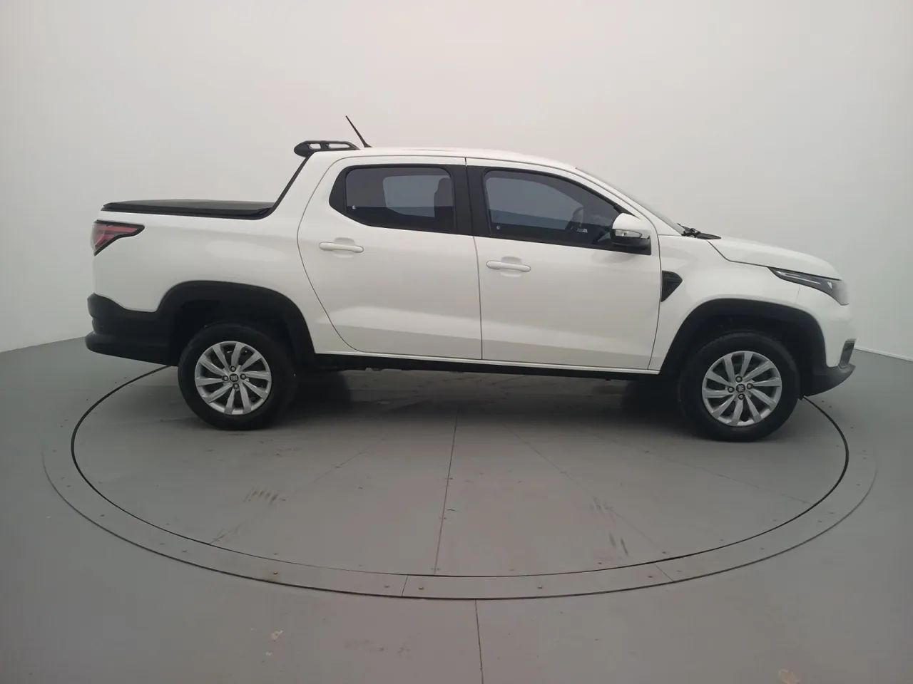 Fiat Strada Freedom 1.3 Flex 8V CD 2025 - Foto 6