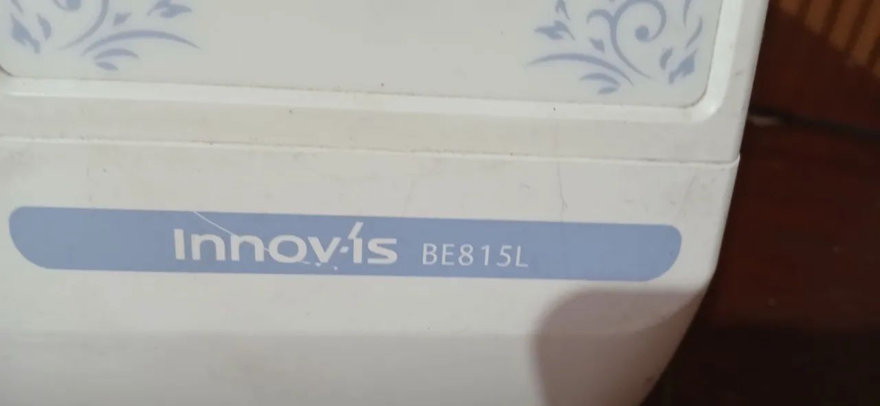 Vendo maquina de bordados 815 bronden Luiza - Foto 2