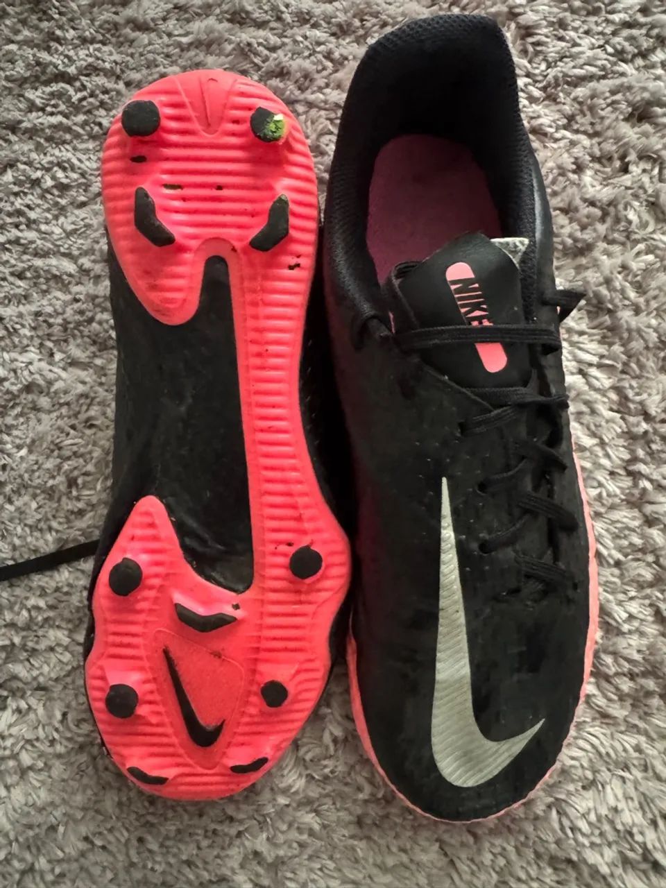 Chuteira Nike Campo - tamanho 35 - Foto 3