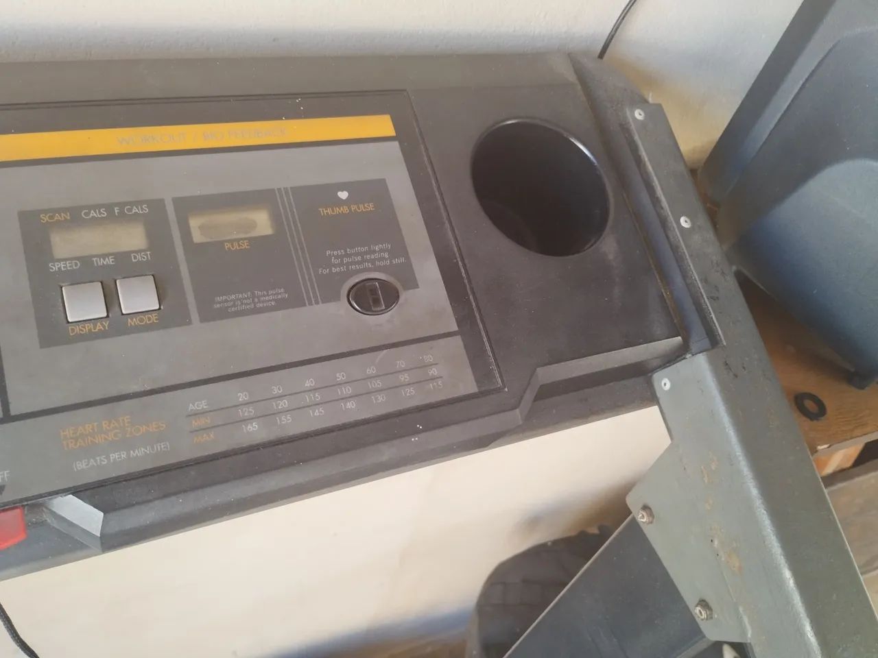 Esteira Elétrica  Exercícios em Casa - Foto 5