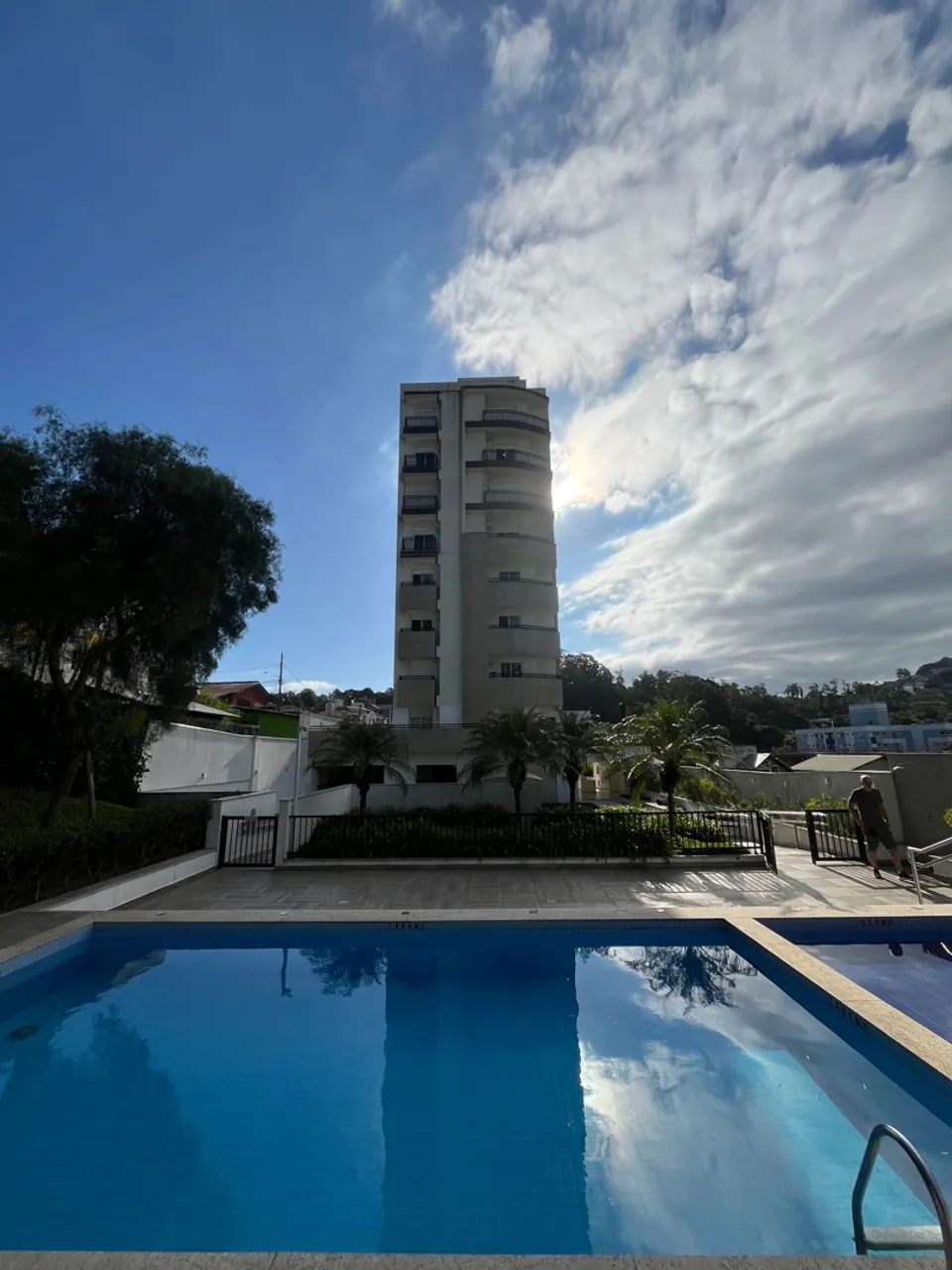 Alugo Apartamento garden 1 dormitório no carvoeira