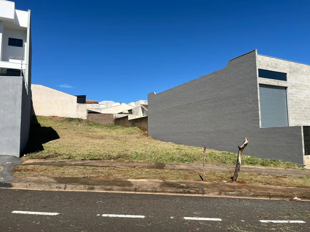 Terreno 410 metros Maringá 