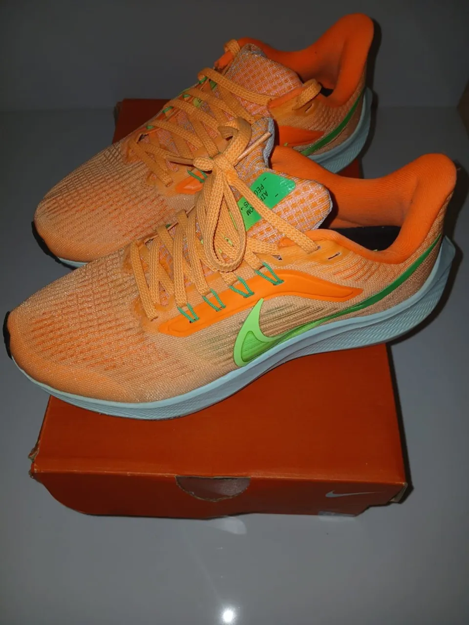 Tênis Nike Air Zoom Pegasus 39 - Laranja/Verde