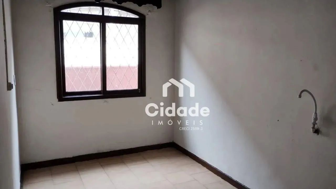 Casa com 4 dormitórios para alugar, 152 m² por R$ 4.750,00/mês - Chico de Paulo - Jaraguá  - Foto 5