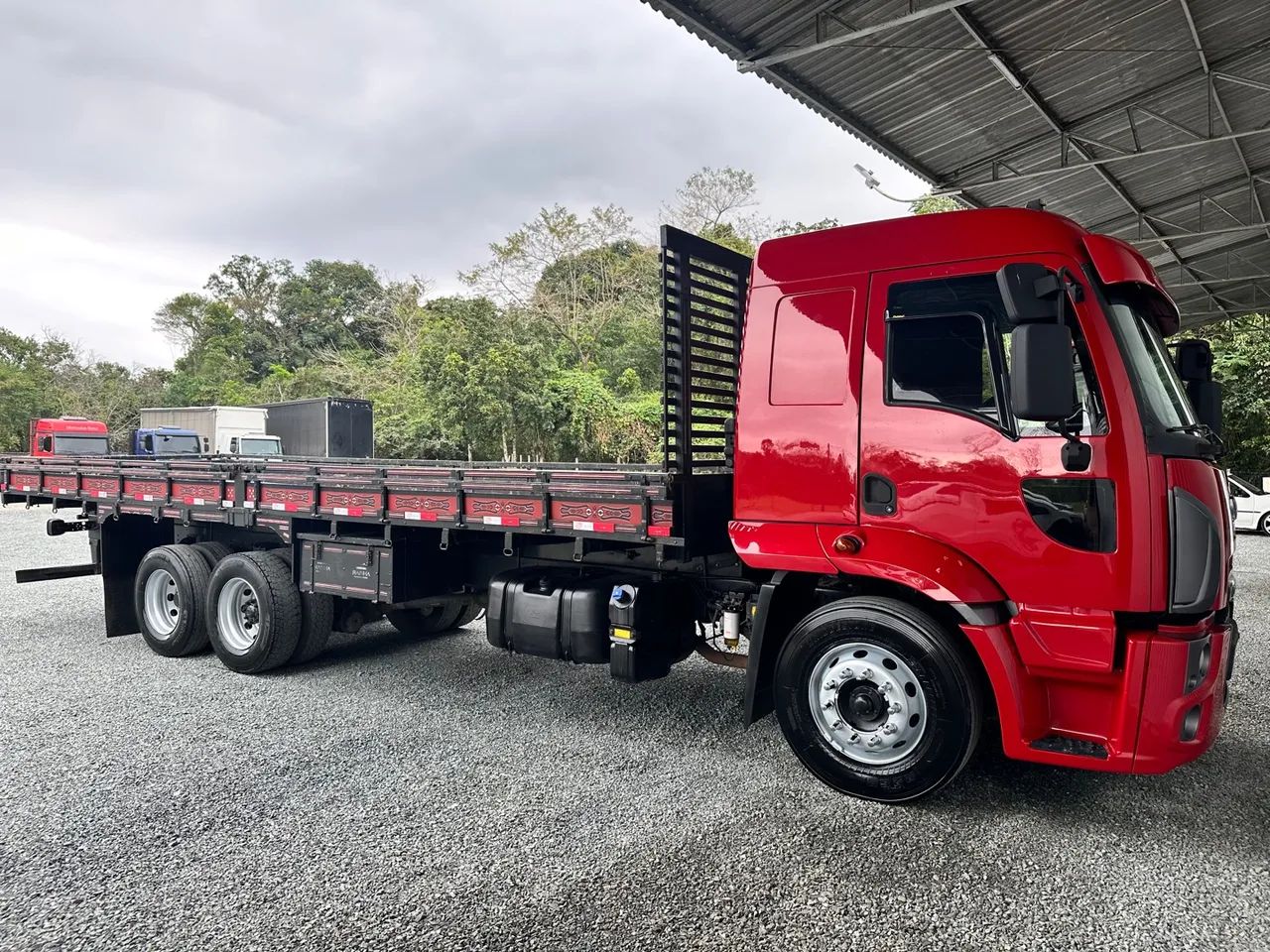 Caminhão Ford Cargo 2429  - Foto 3