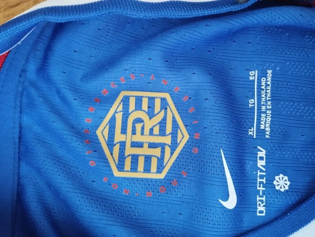 Camisa de Futebol França - 17 ( Original) - Foto 5