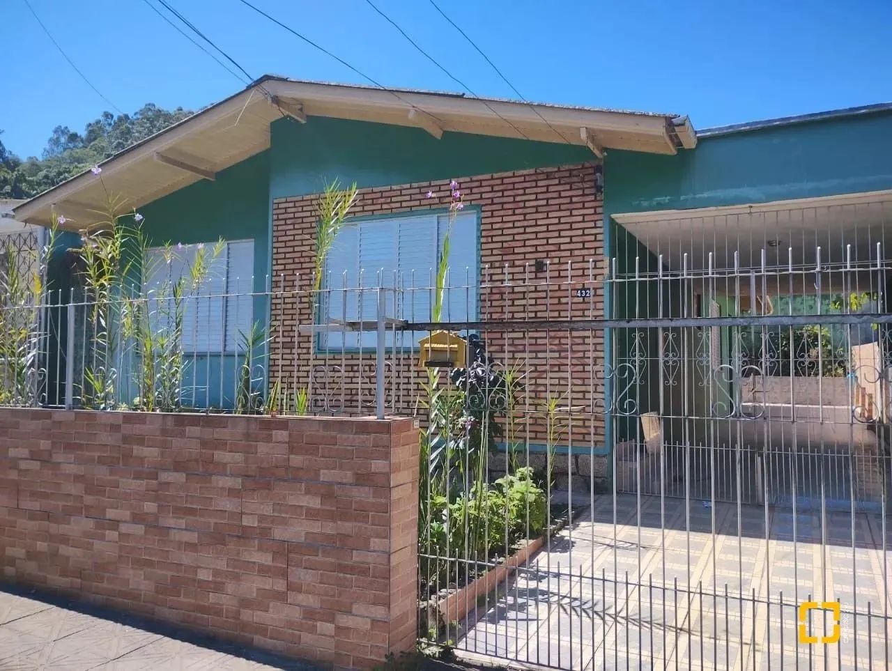 Casa no saco dos limsoe próximo ao túnel - Foto 2