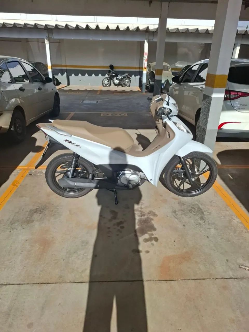 Biz 125 EX - Foto 2