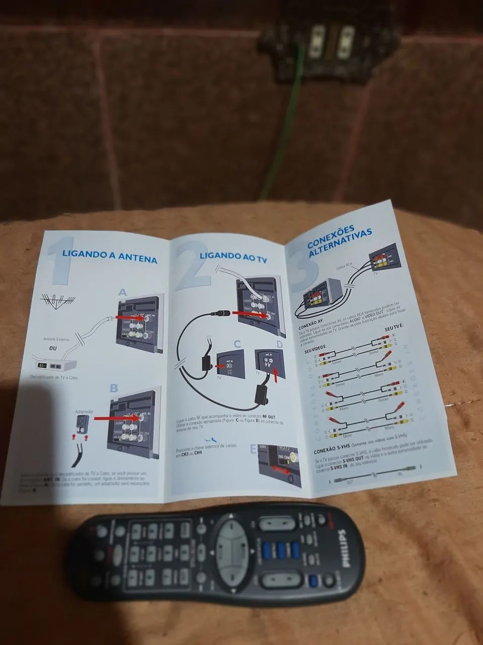 Vídeo Cassete Philips com Turbo Drive e Smart Picture - Foto 6