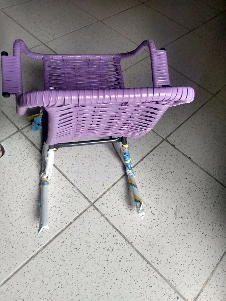 Cadeira Tam P Novinha - Foto 5