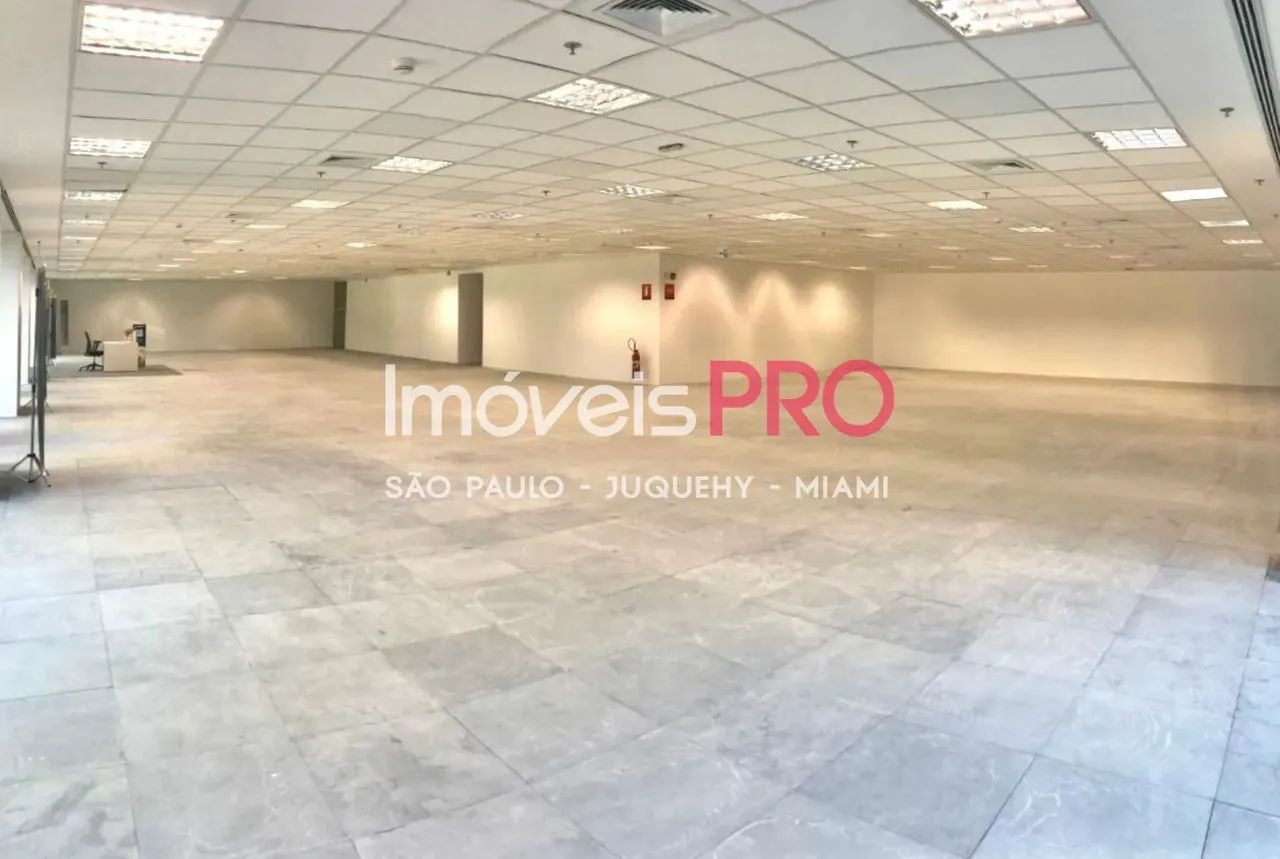 680 m² em um prédio Triplo A | Meia laje a menos de 2km da Estação Vila Olímpia
