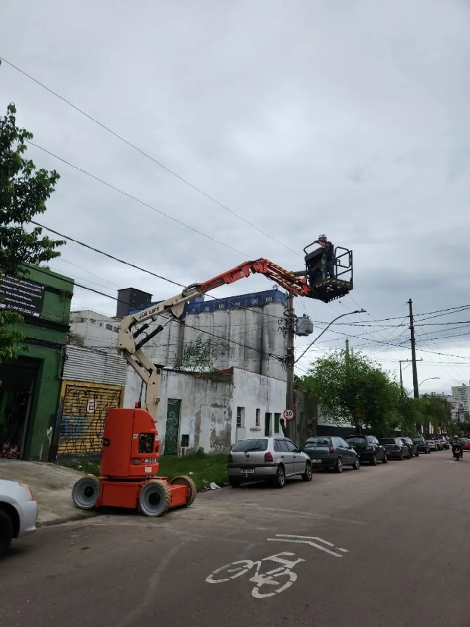 Locação de Plataformas Elevatórias