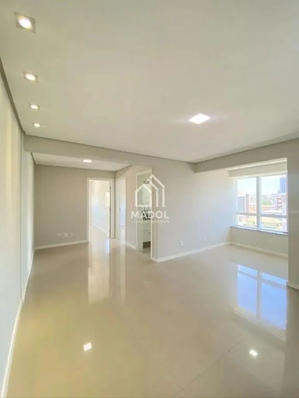 Apartamento à Venda em Centro, Ponta Grossa - PR - Foto 2