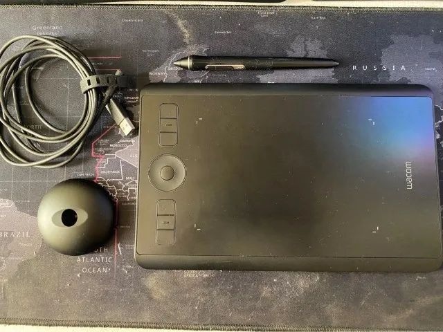 Mesa Digitalizadora Wacom Intuos Pro Small PTH460 64407468196609121