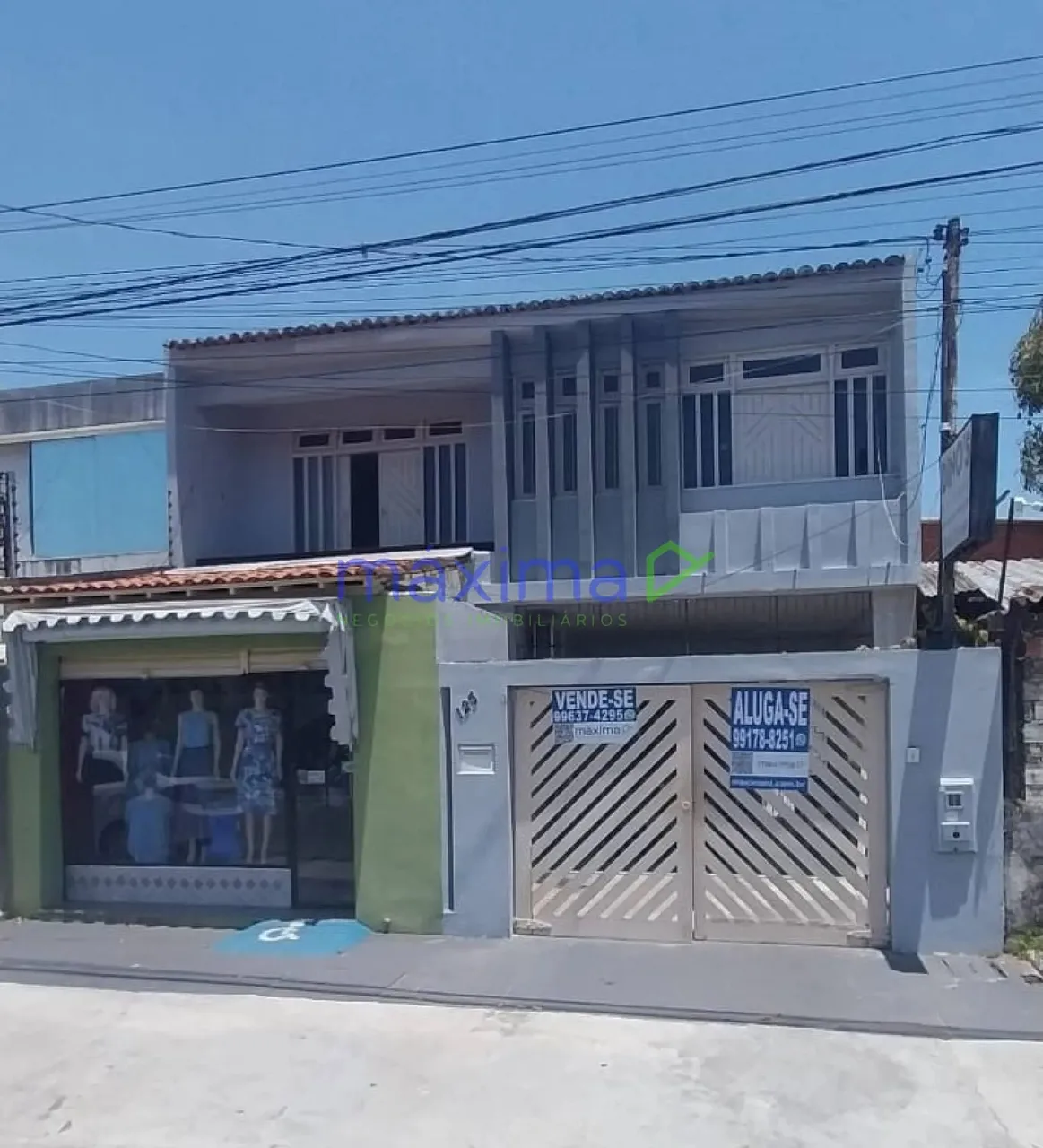 Casa Para Alugar com 5 quartos 2 suítes no bairro Grageru em Aracaju