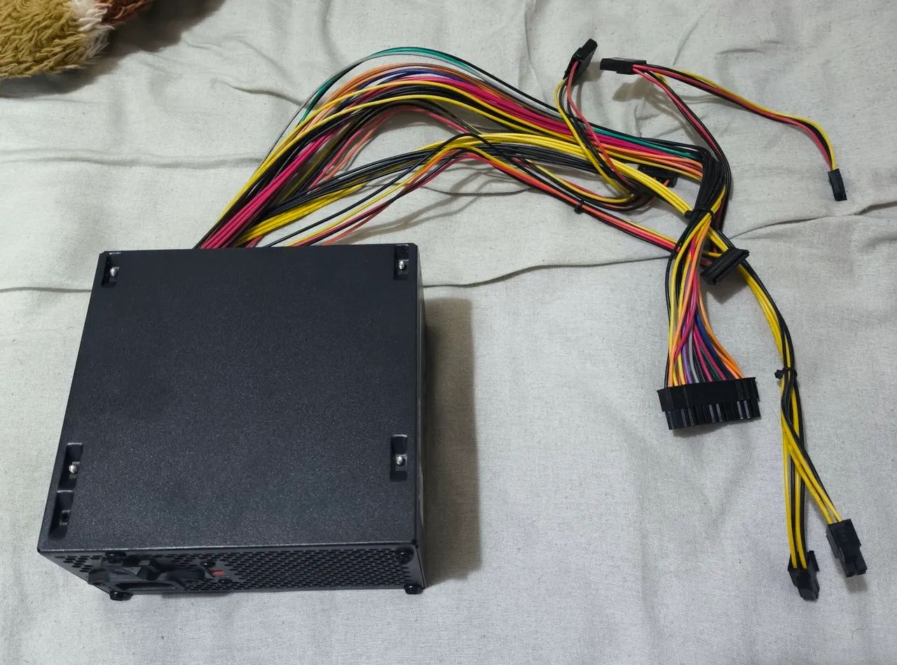 Fonte de Alimentação AeroCool VX-350 - Foto 3