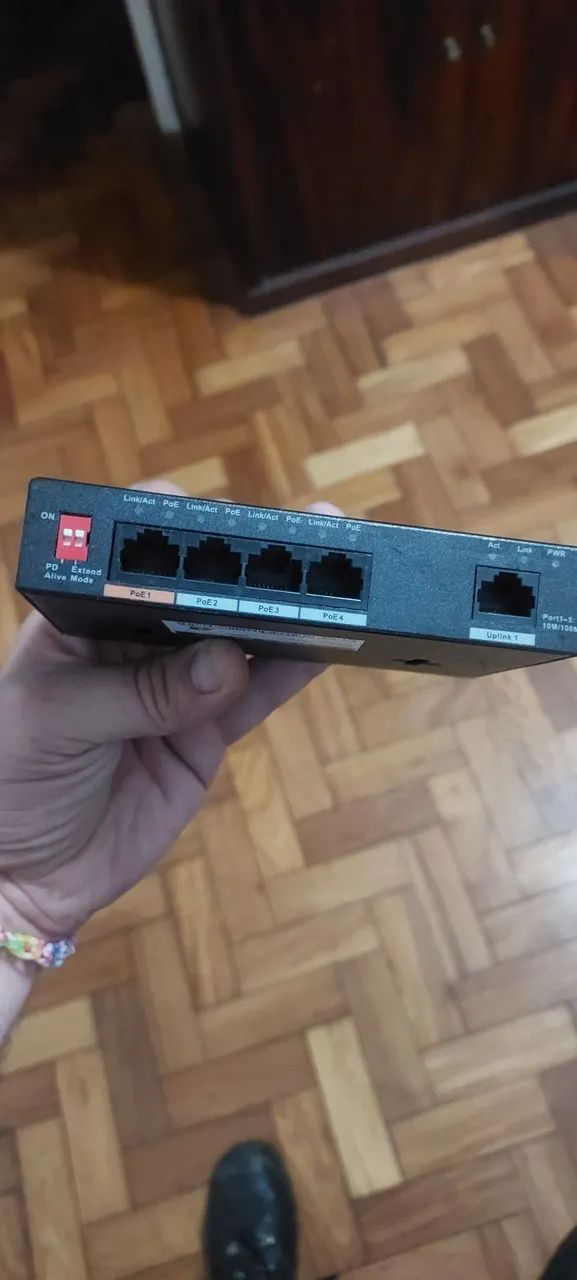 SWITCH POE 5 PORTAS