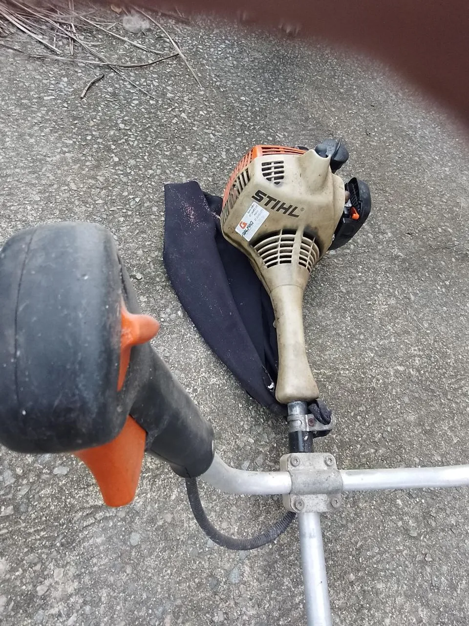 Roçadeira STIHL a Gasolina
