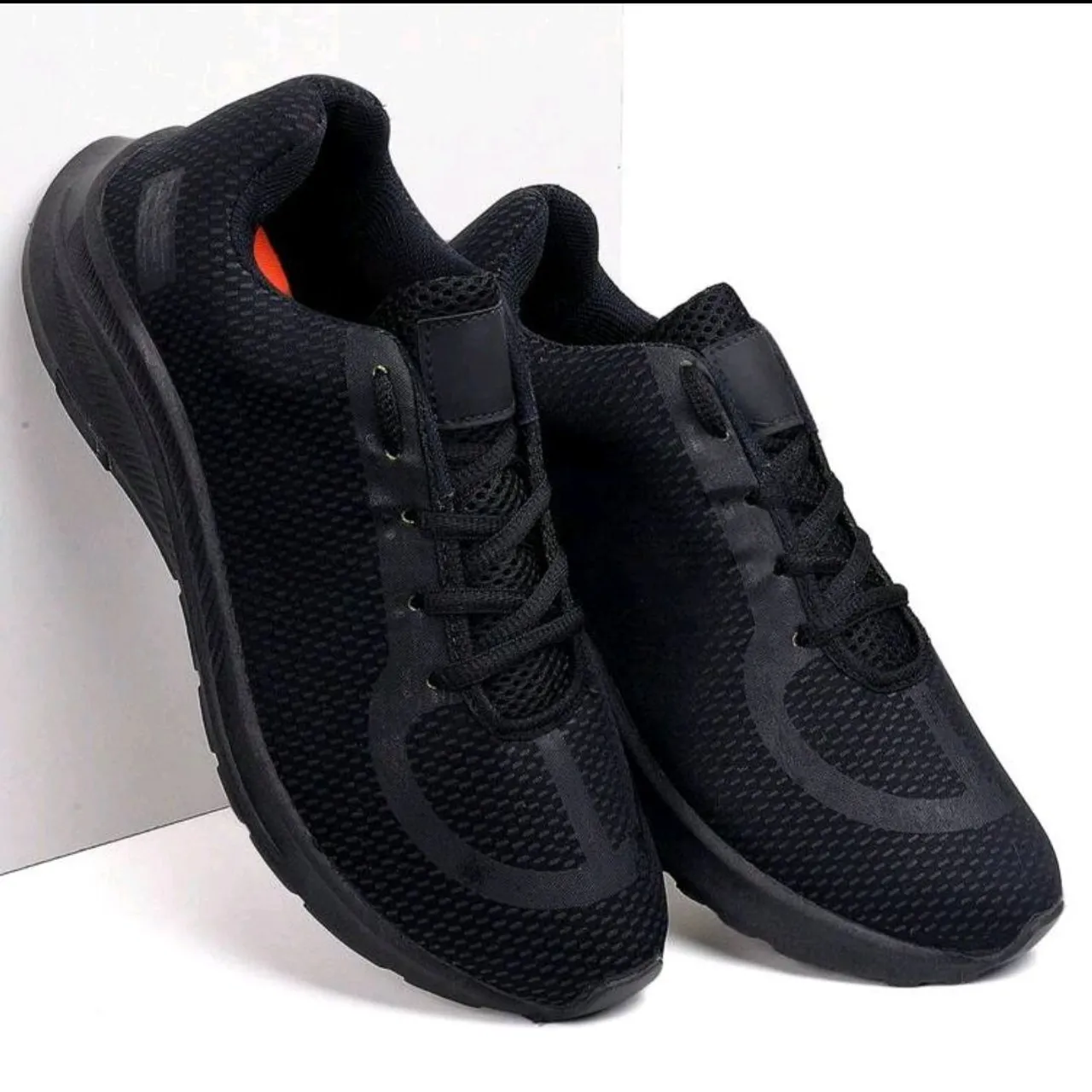 Tênis Masculino Preto corrida número 45