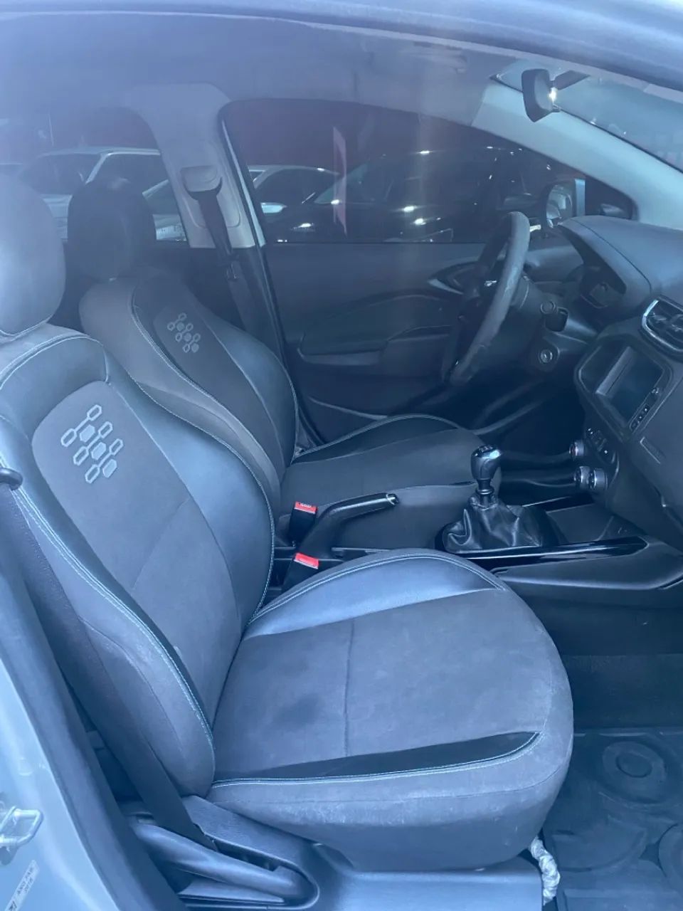 PRISMA LT 1.4 MANUAL 2019 COM GNV  - Foto 4