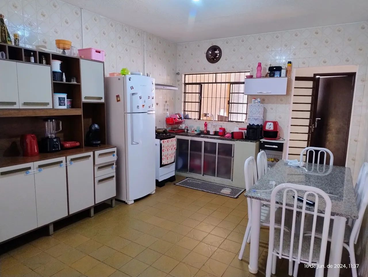 Vende-se ou troca-se está casa - Foto 4