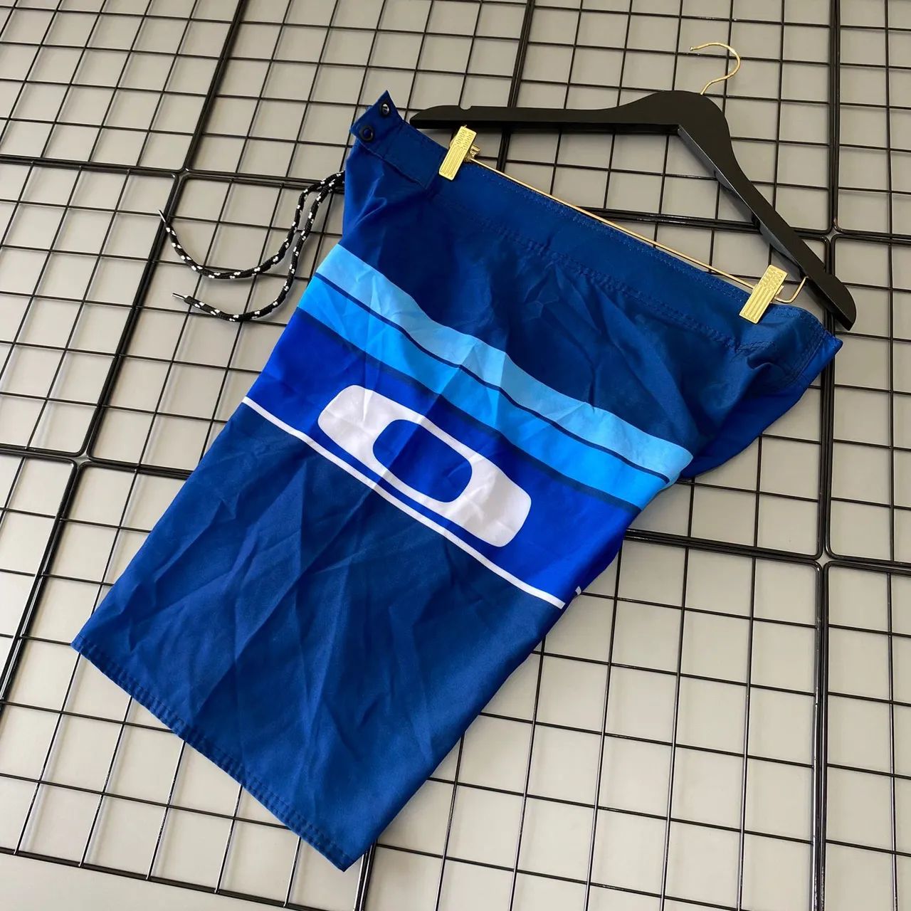 SHORTS ELASTANO 40 REAIS 