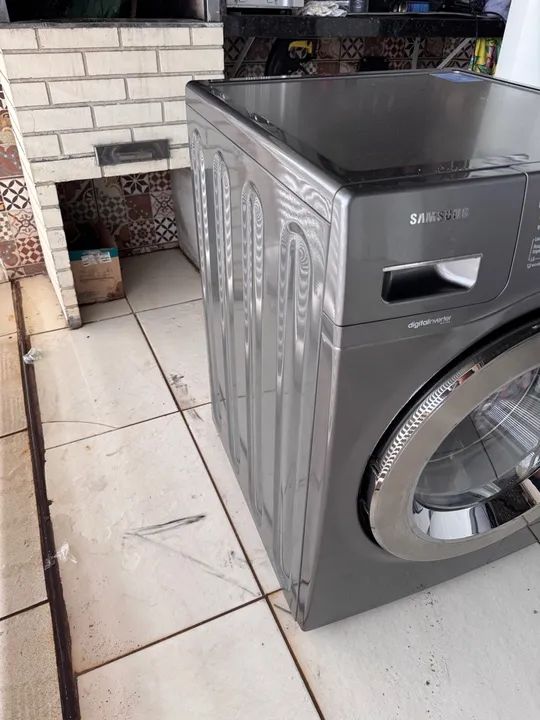 Lava e seca inox Samsung 10kg  - Foto 4