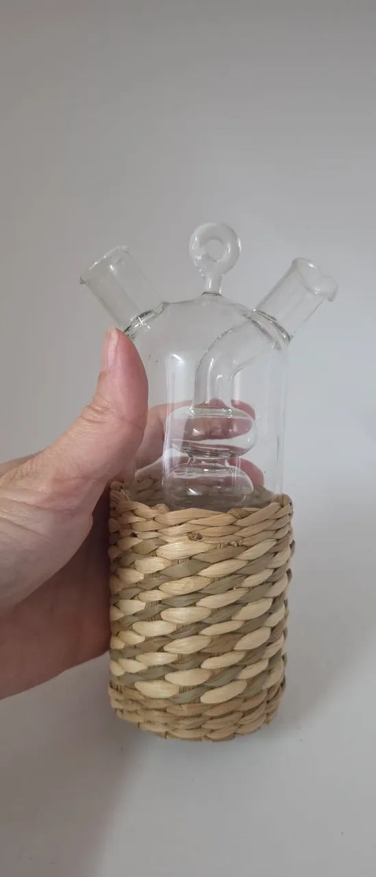 Galheteiro galheteiro duplo de vidro, ideal para armazenar e servir azeite e vinagre - Foto 3