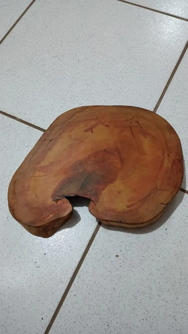Linda peça de madeira peroba