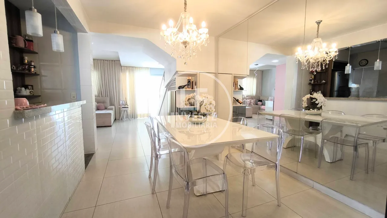 Sobrado 150m² 3Qts em Condomínio Fechado| Novo Mundo