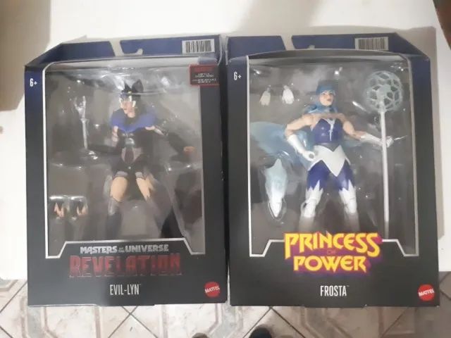 2 bonecos master of the universe EVIL-LYN/ FROSTO