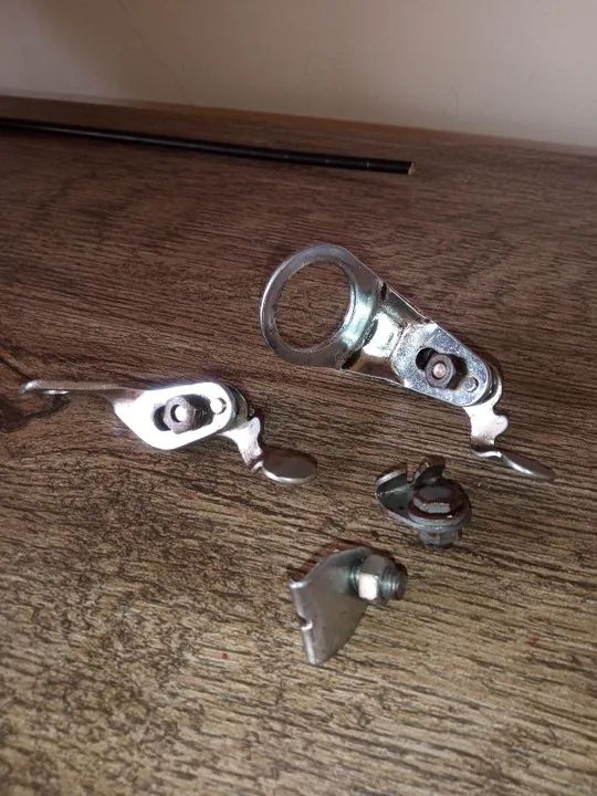 Guias e puxadores freio Caloi 10 