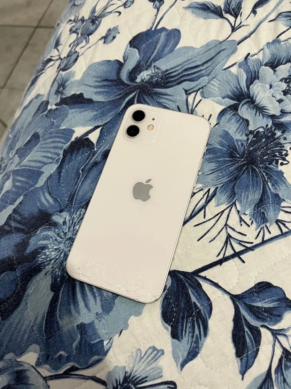 Iphone 12 - Foto 3