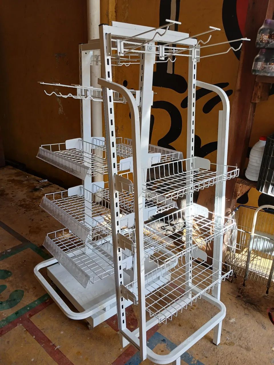 Glass display case64197829246338120