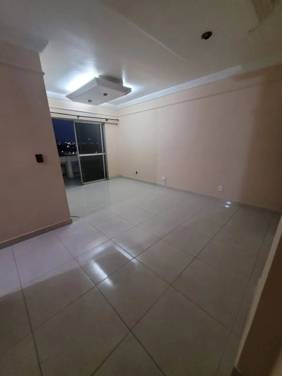 Oportunidade! Lindo apartamento à  Venda 3/4 com 86m2 em área militar no São Jorge - Foto 4