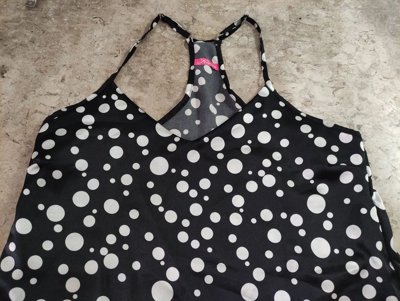 karis blusa regata poá  - Foto 3