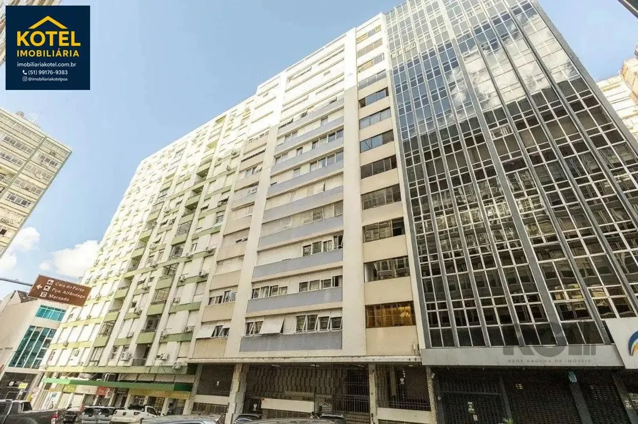 Apartamento 4 dormitorios vaga e elevador Centro Histórico Porto Alegre