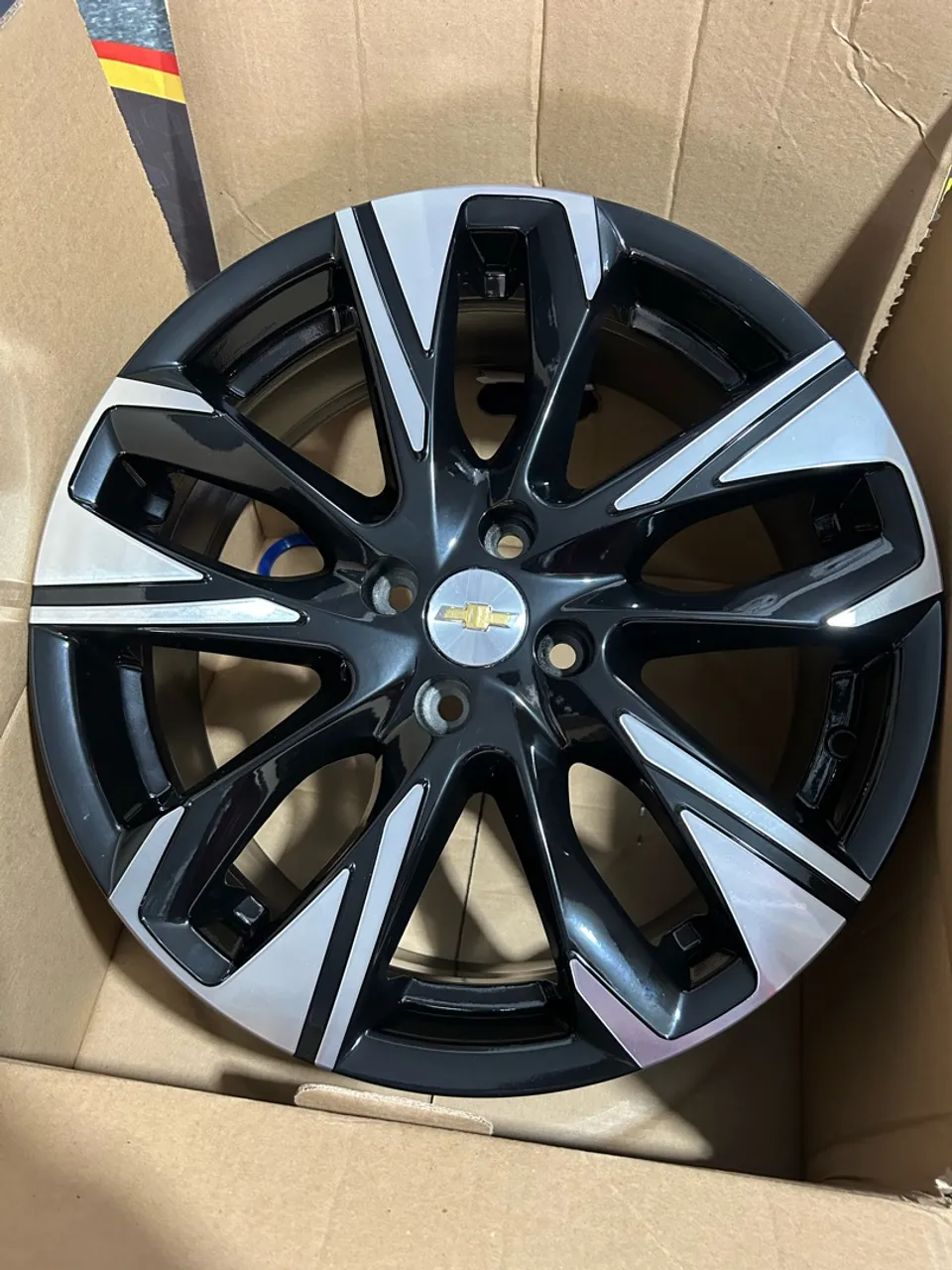Rodas Chevrolet Aro 17 modelo Tracker Premium 4x100