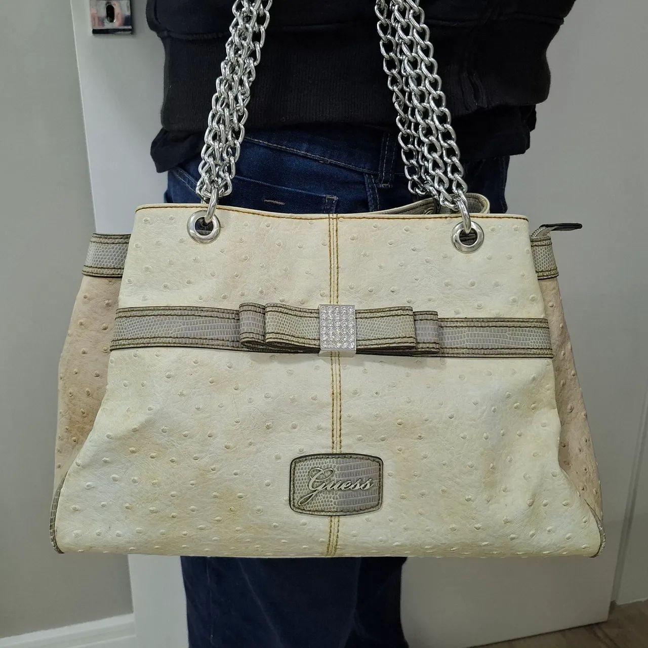 Bolsa Guess couro de avestruz - Foto 5