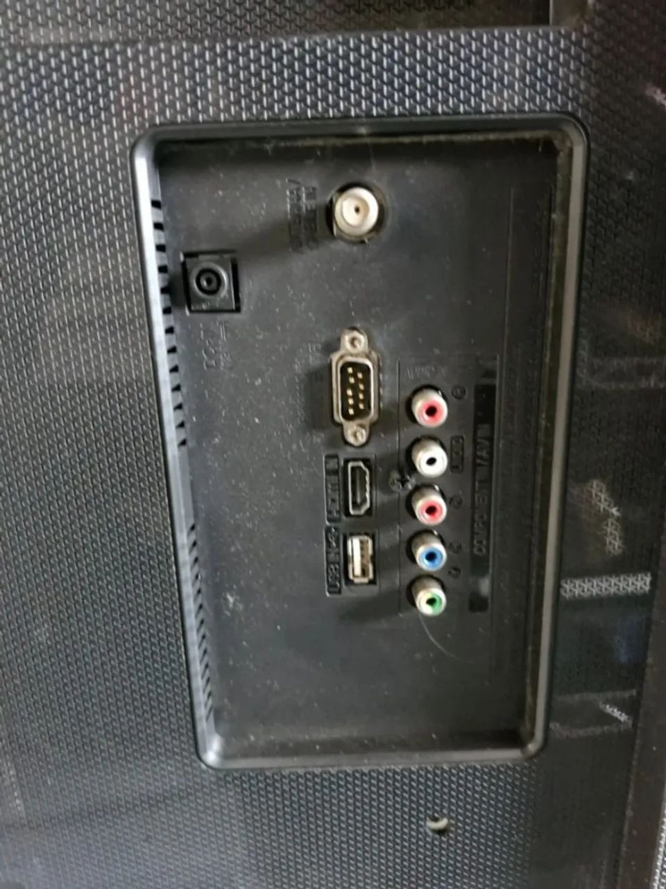 TV 43 polegadas LG com tela quebrada - Foto 5