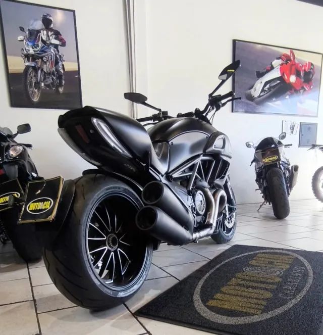 DUCATI DIAVEL 1198 DARK - Foto 4
