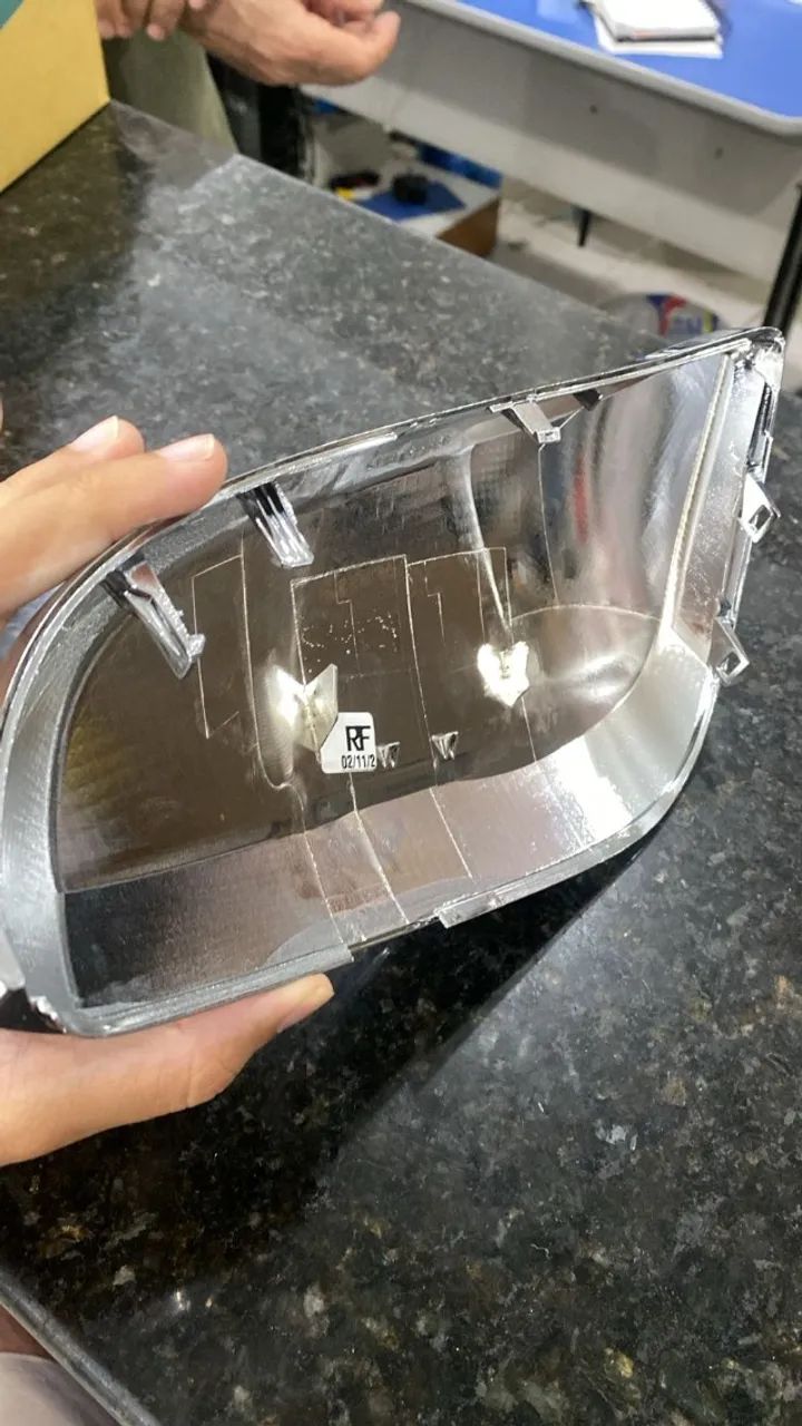 Capa cromada do retrovisor Hilux e SW4 2016+  