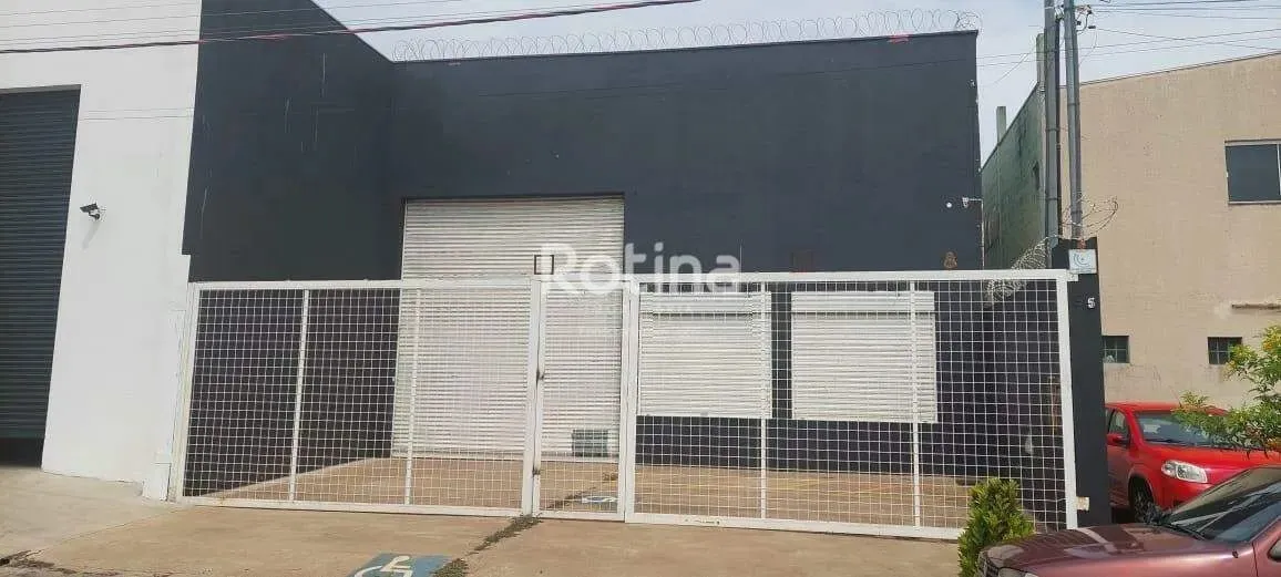 Galpão para alugar, Santa Rosa - Uberlândia/MG - Rotina Imobiliária