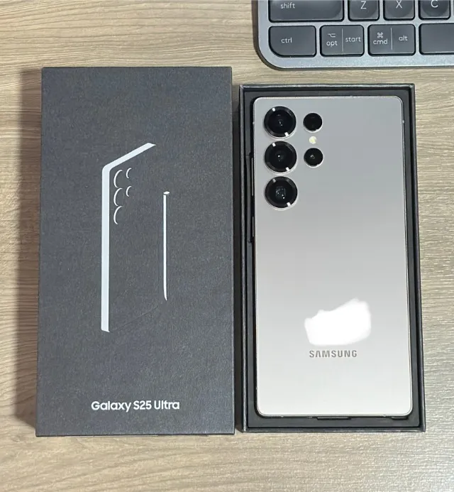 Samsung Galaxy S25 Ultra