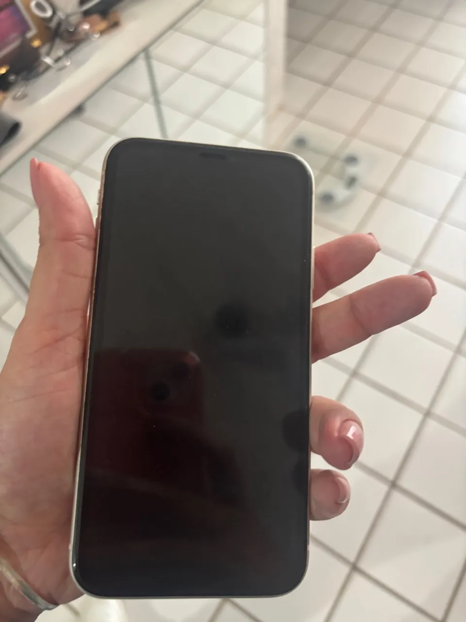 IPhone 11 semi novo